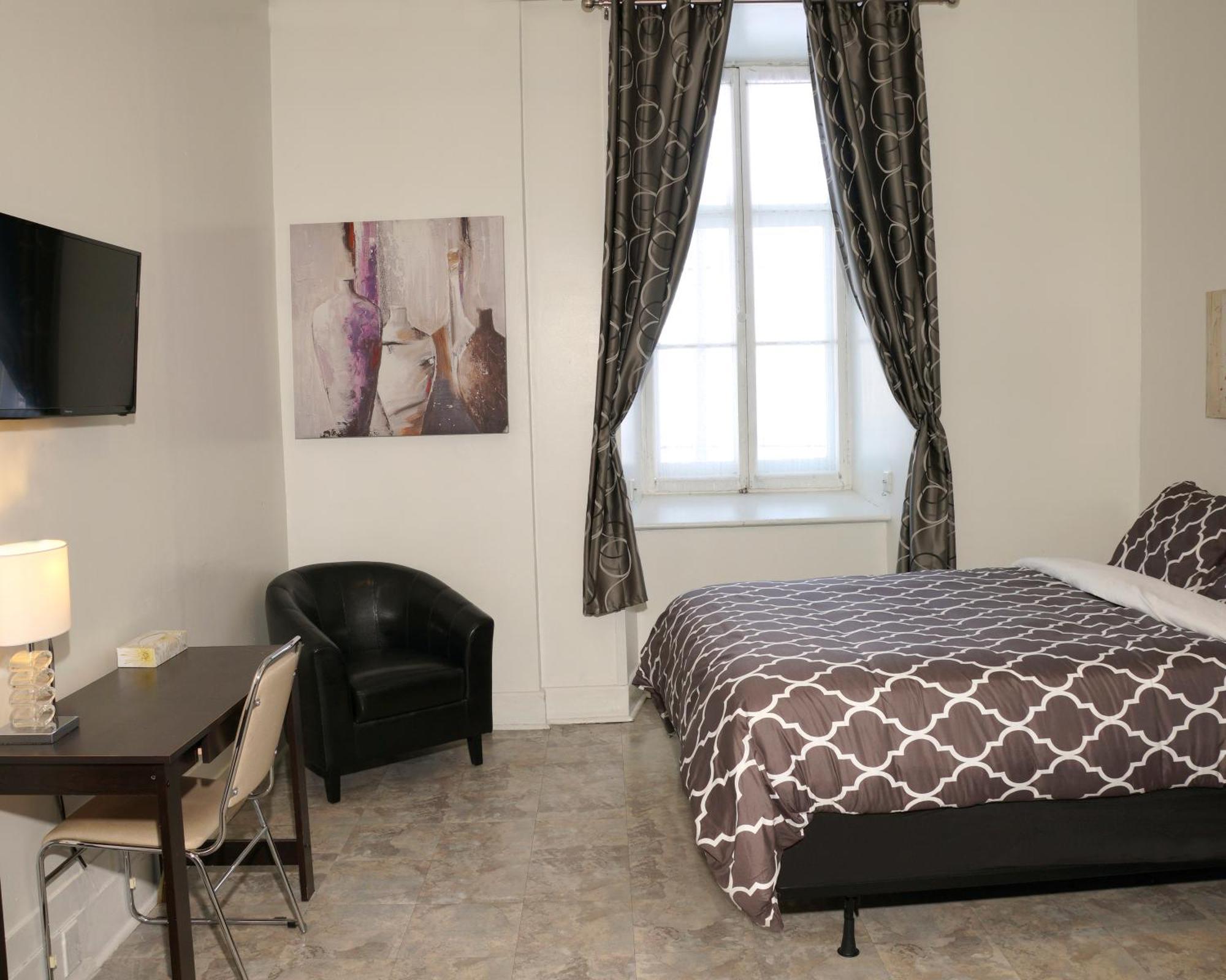 Auberge Du Couvent Saint-Casimir エクステリア 写真