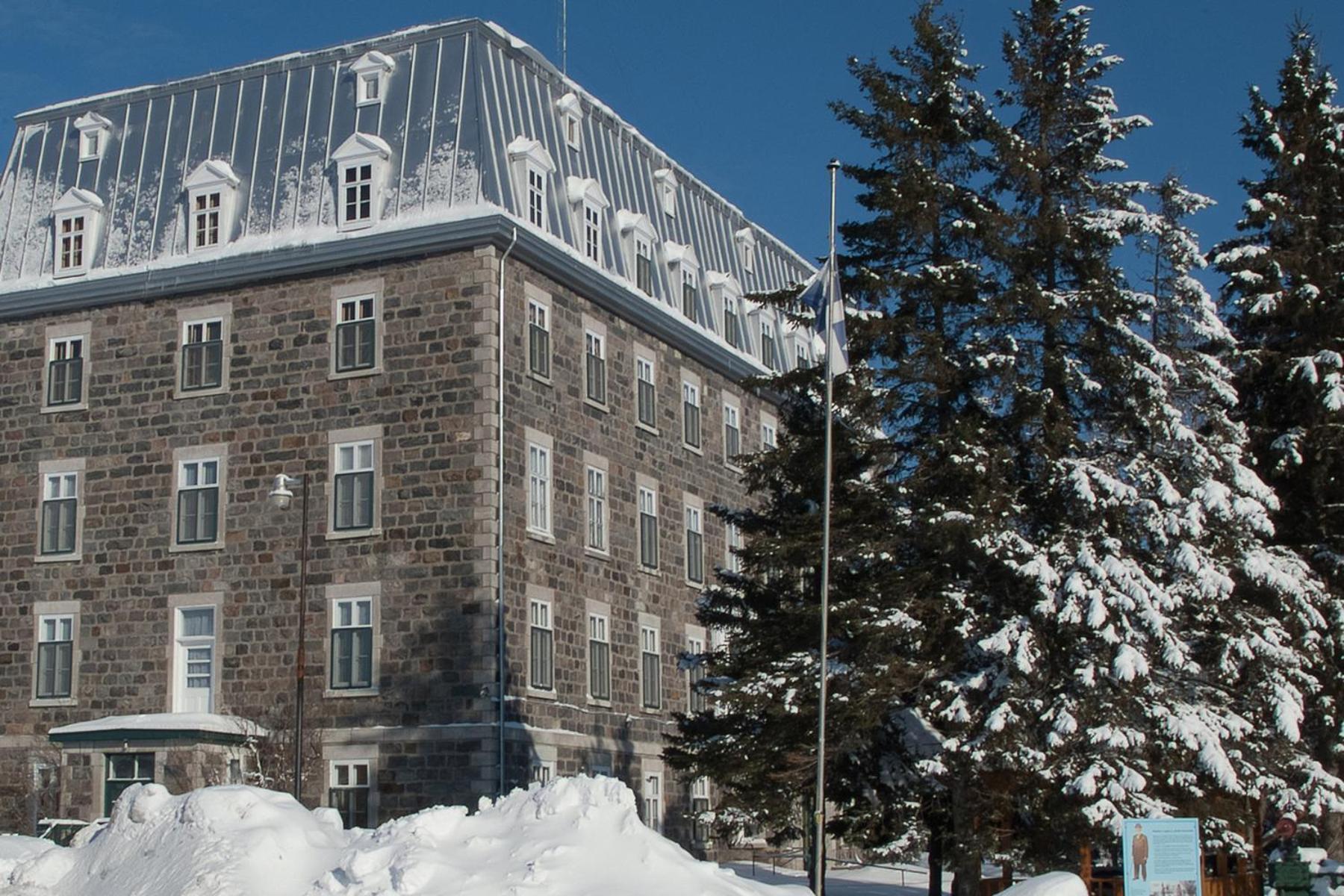Auberge Du Couvent Saint-Casimir エクステリア 写真